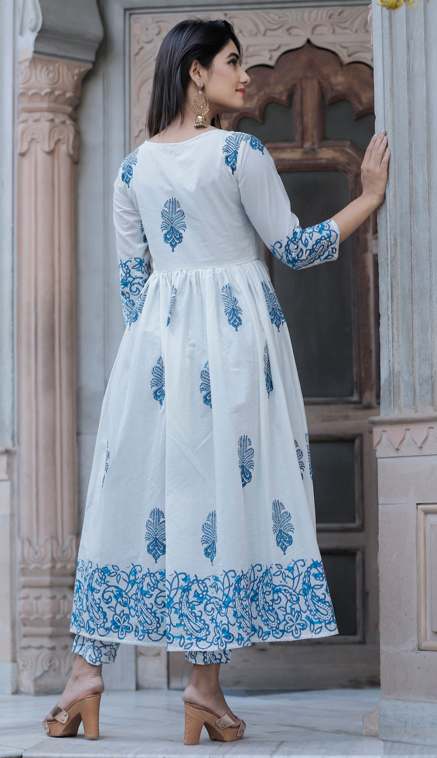 Anarkali White Hand Block Printed Kurta Set.