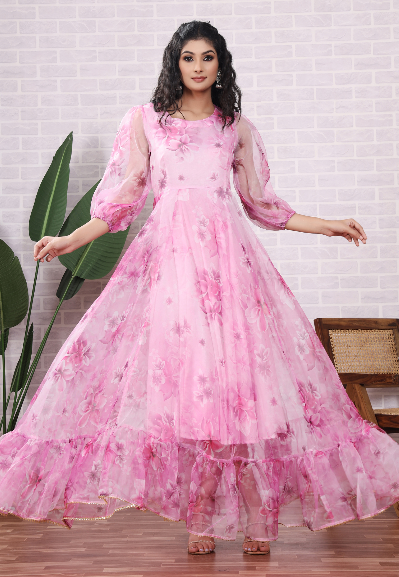 Soft Organza, Bold Florals A Symphony of Style and Comfort
