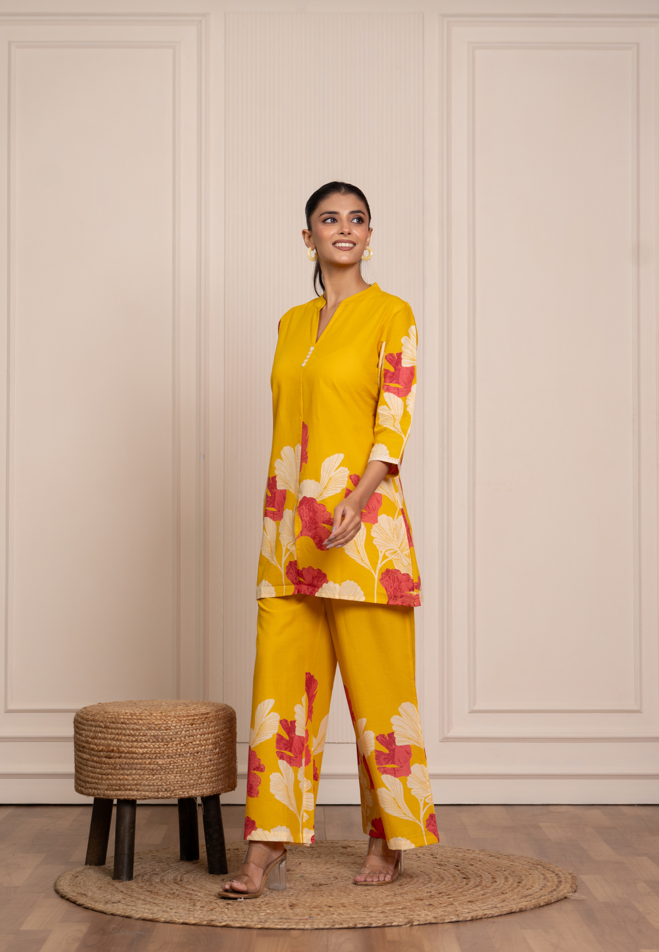 Effortless Style in Mustard & Pink Blooms