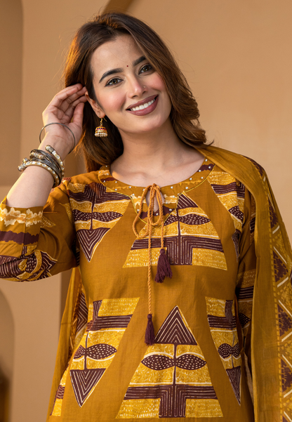 Mustard Geometric Printed Kurta Set with Dupatta
