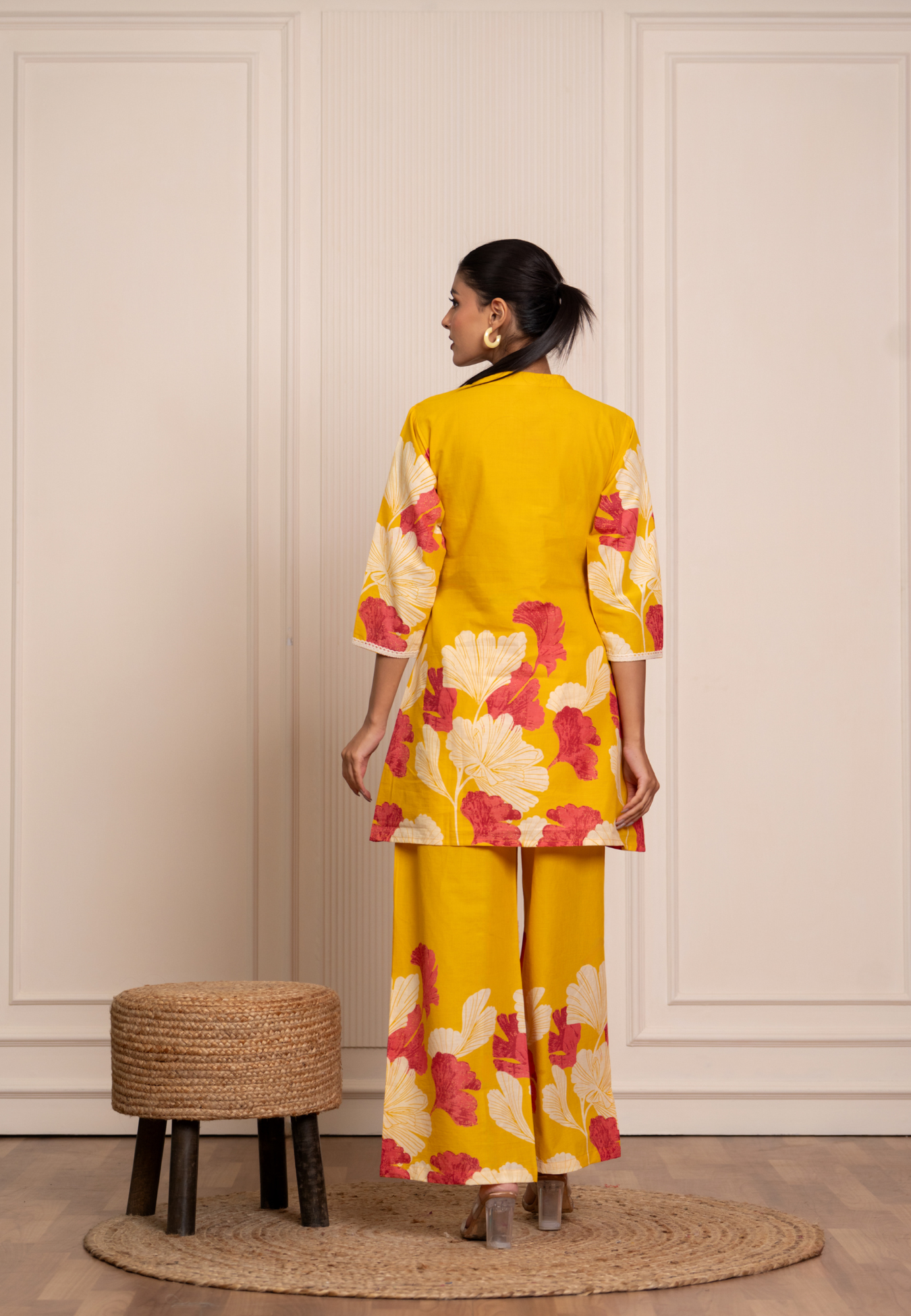 Effortless Style in Mustard & Pink Blooms