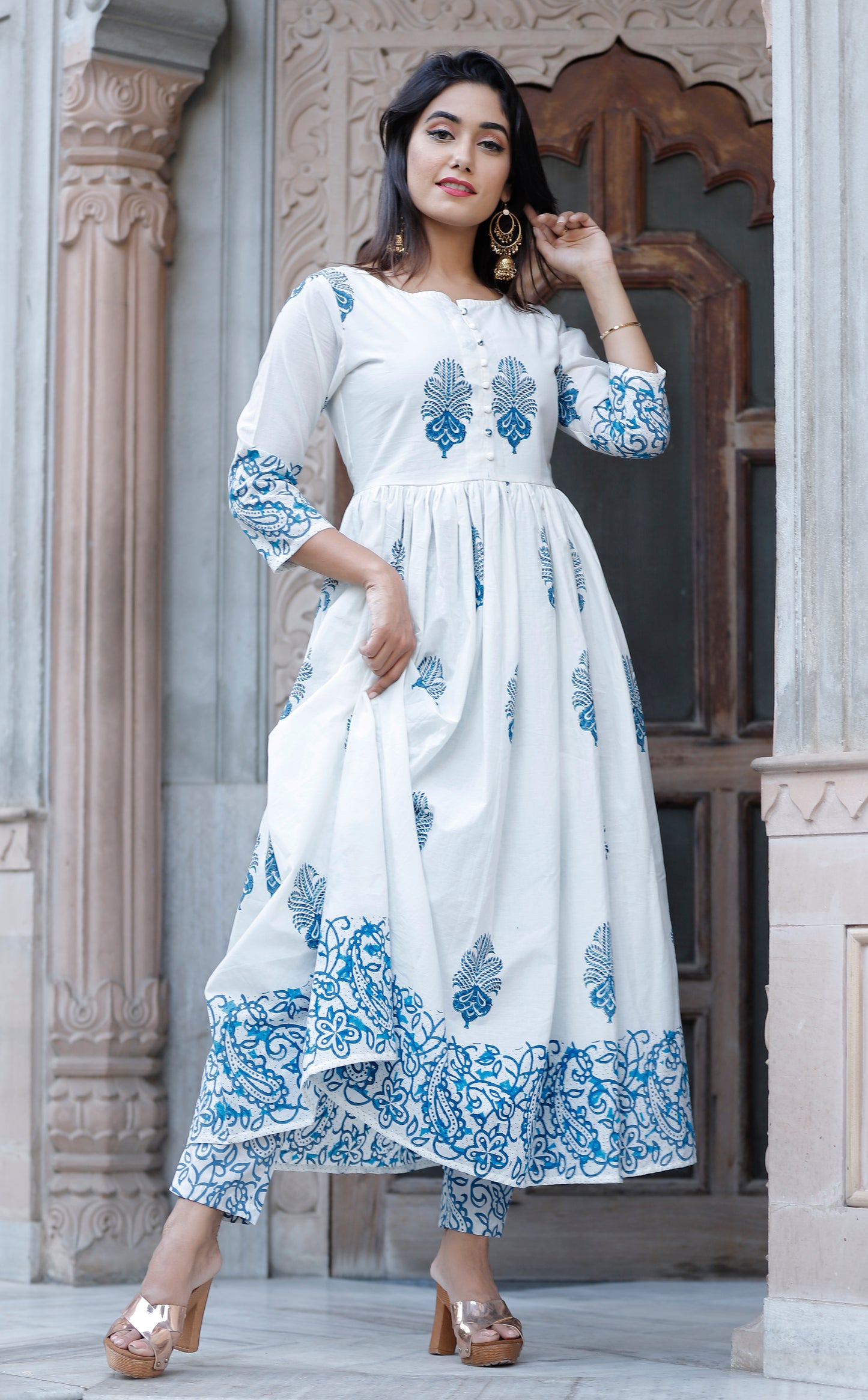 Anarkali White Hand Block Printed Kurta Set.