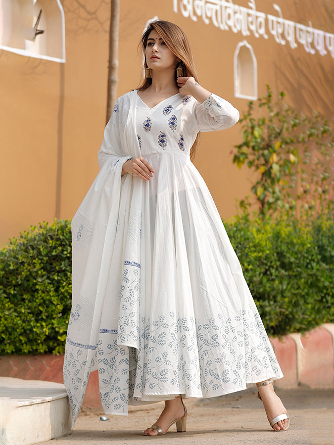 Blooming Hand Block Printed Cotton Kurta Set.