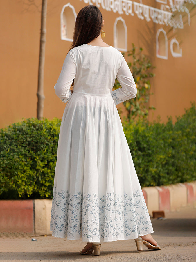 Blooming Hand Block Printed Cotton Kurta Set.
